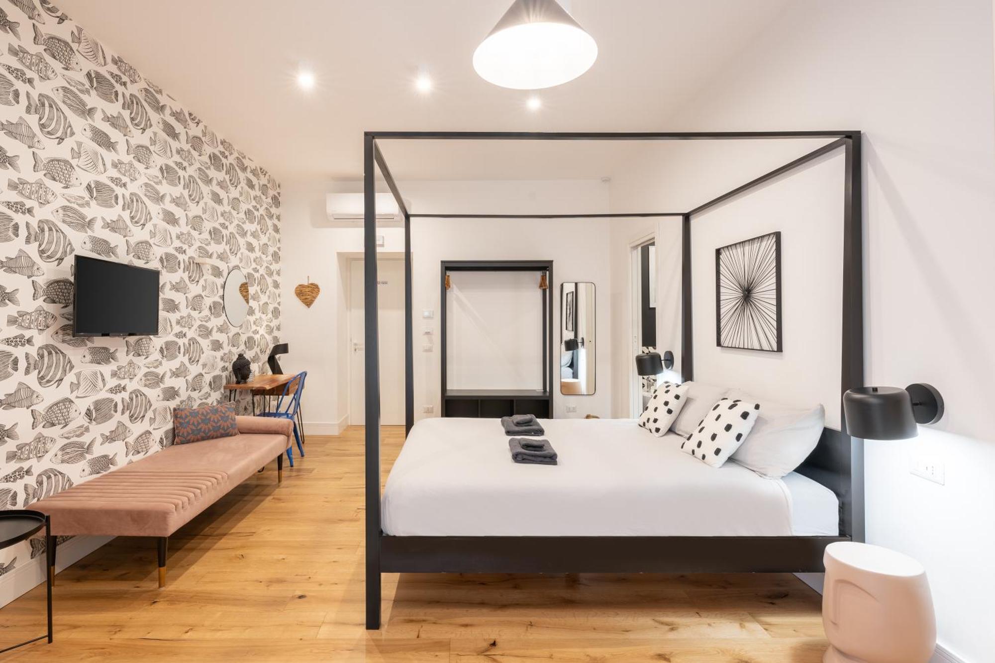 The Idyll Boutique Apartment - Suite In Napoli'S Spanish Quarters Экстерьер фото