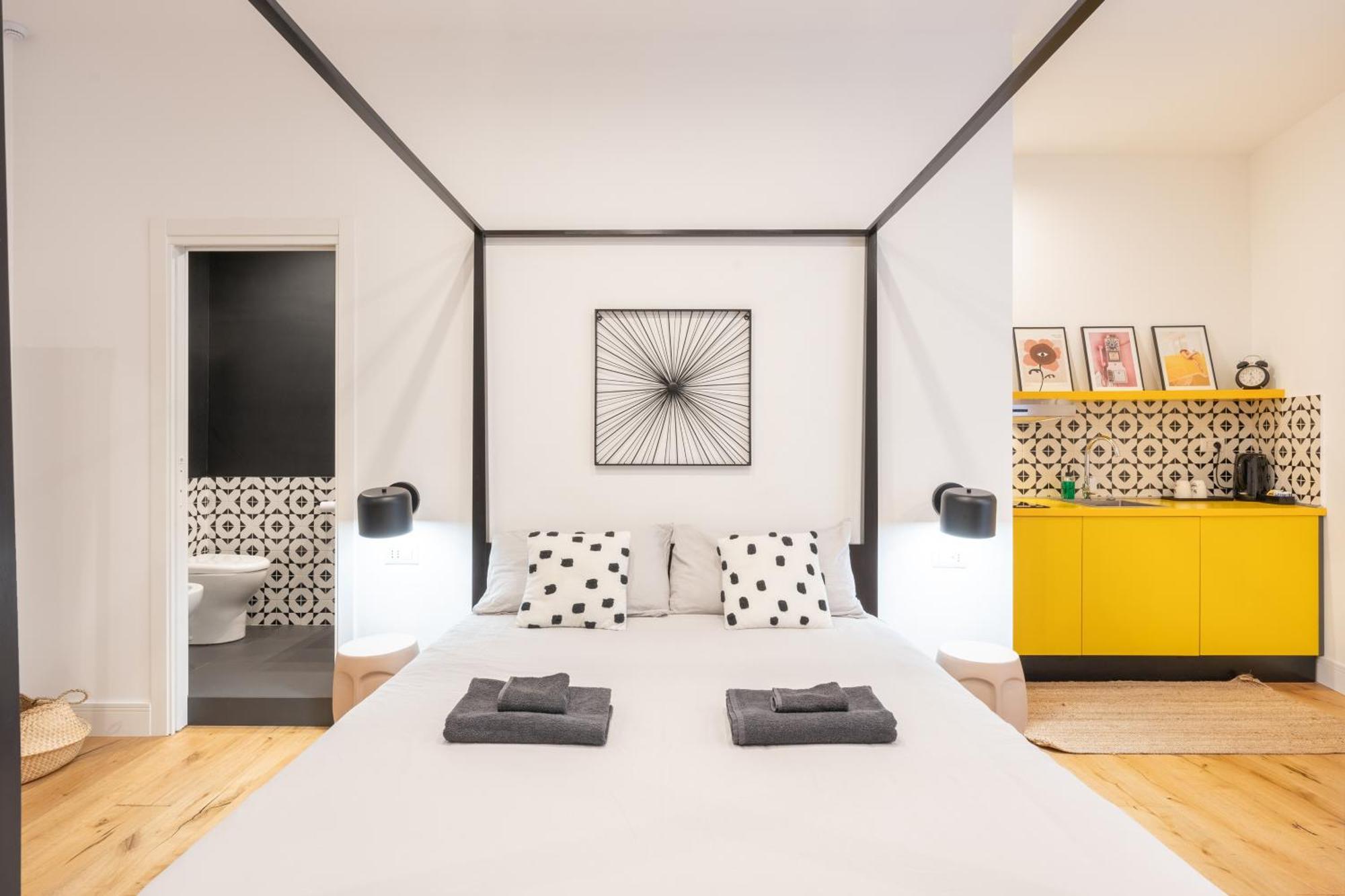 The Idyll Boutique Apartment - Suite In Napoli'S Spanish Quarters Экстерьер фото