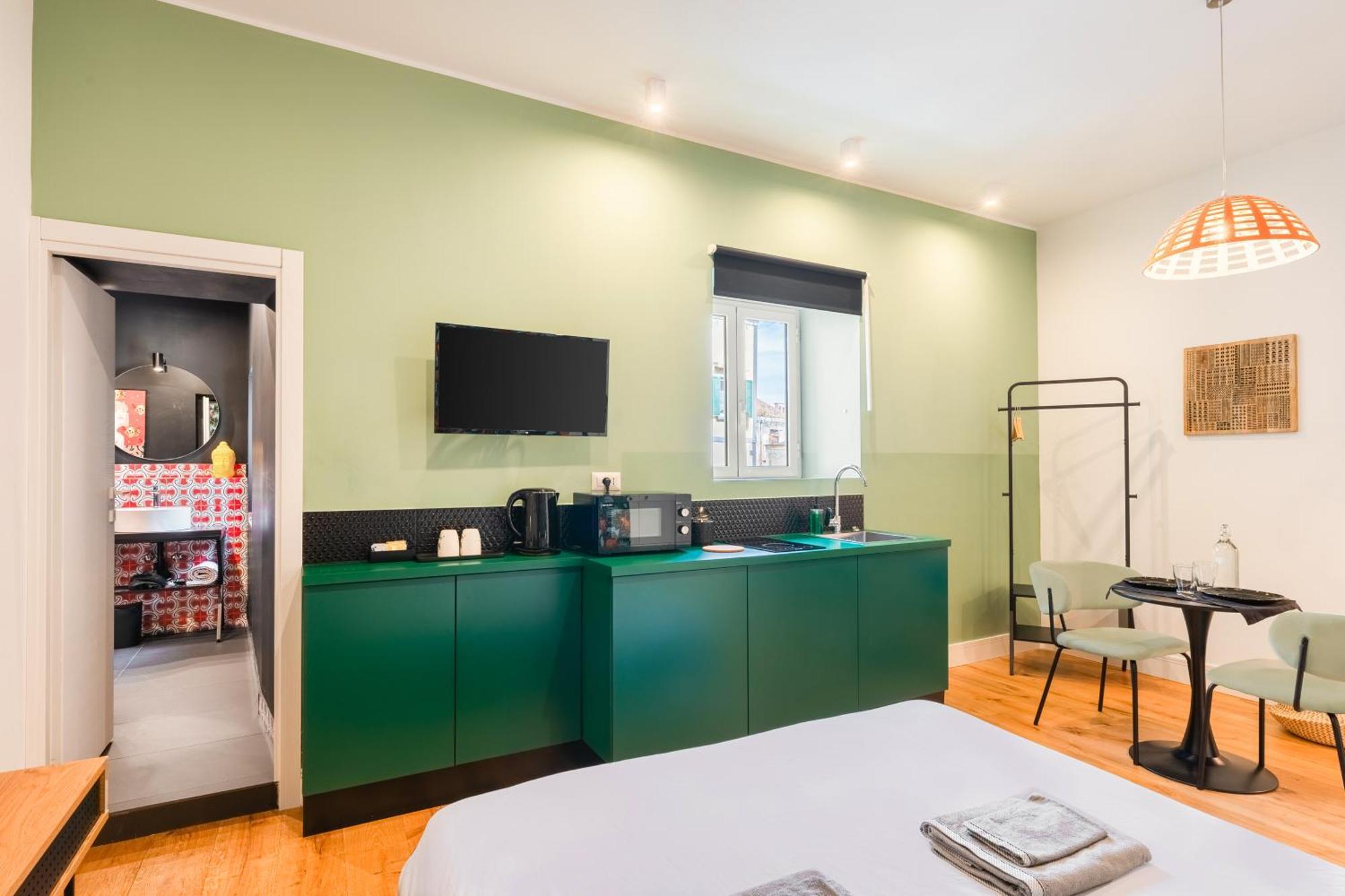 The Idyll Boutique Apartment - Suite In Napoli'S Spanish Quarters Экстерьер фото